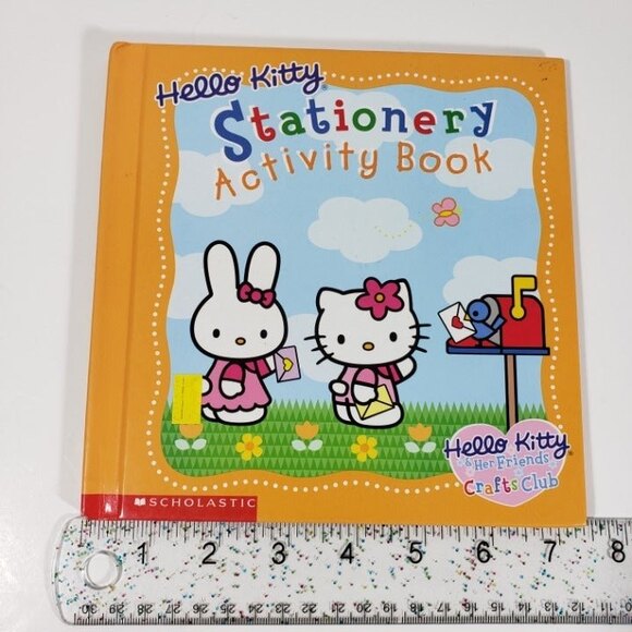 Sanrio Hello Kitty Toys & Book Lot Animation Cat Character - Picture 9 of 11